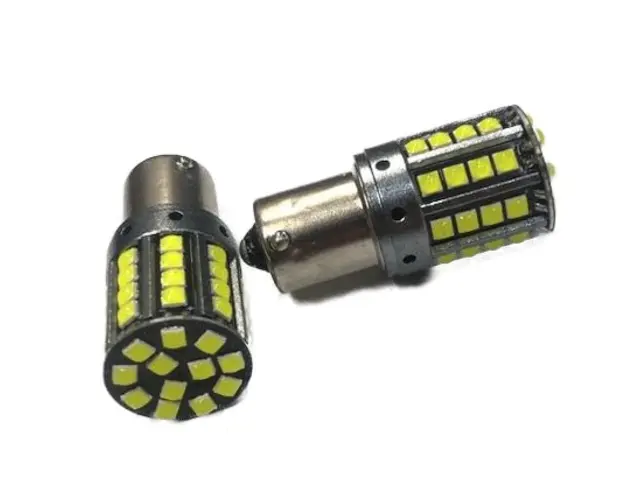 Set 2 Becuri Auto T15 12 LED COB in Capat