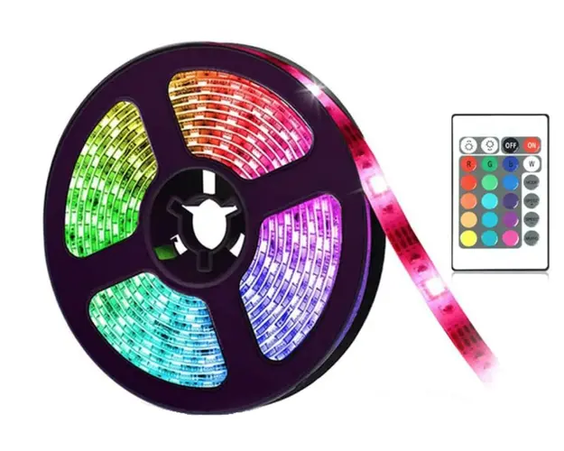Kit Banda LED RGB cu Telecomanda 300 LED uri Lungime 5m 220V BS