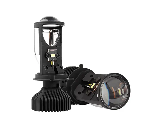 Set 2 Lampi H4 Led Y6 cu doua faze putere 90W temperatura 5500K