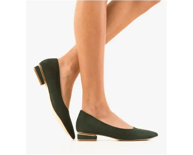 Balerini dama Chira Verzi