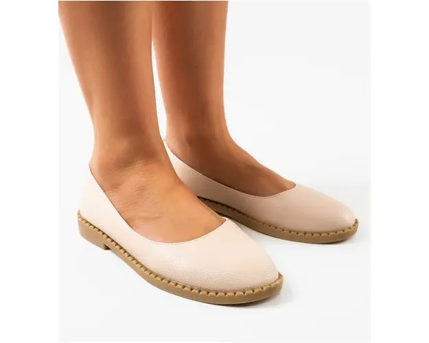 Balerini dama Hertay Bej