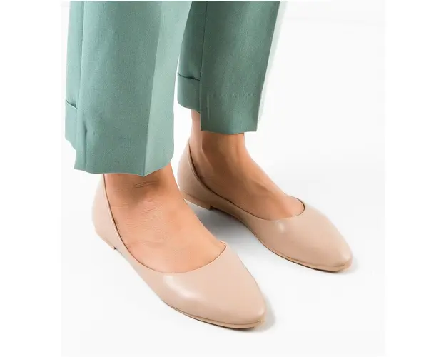 Balerini dama Kandar Bej