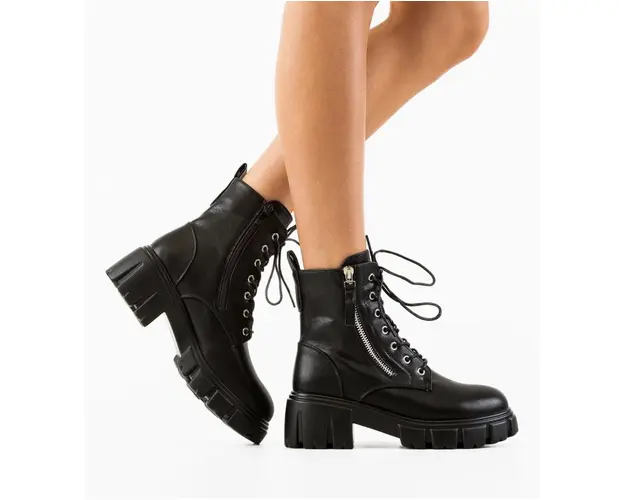 Ghete dama Meryka Negre