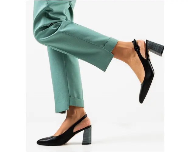 Pantofi cu toc Soka Negri