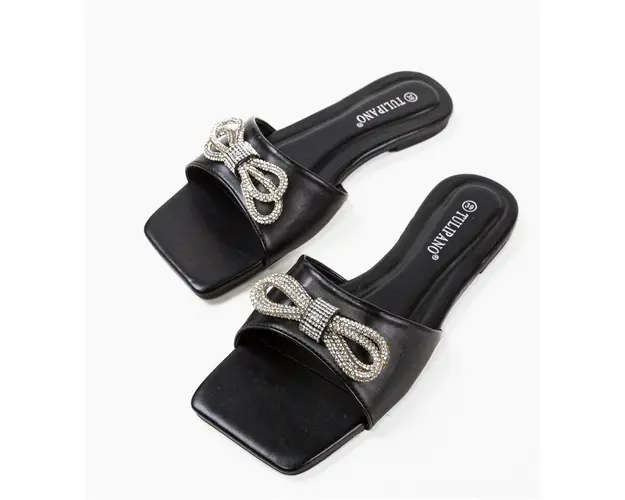 Papuci dama Adil Negri