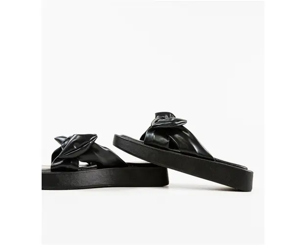 Papuci dama Slavka Negri