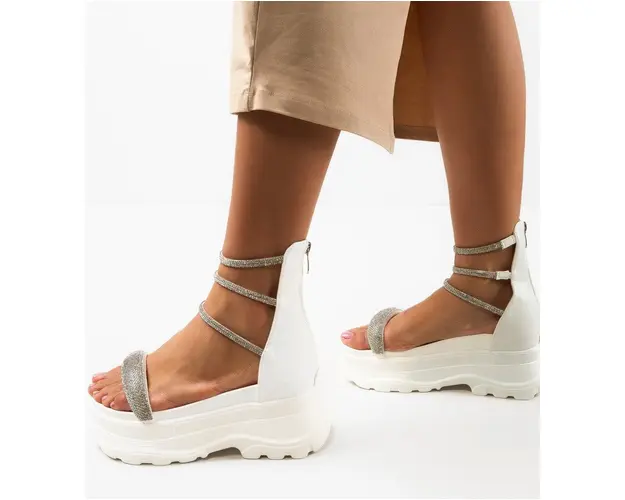 Platforme dama Keziah Albe