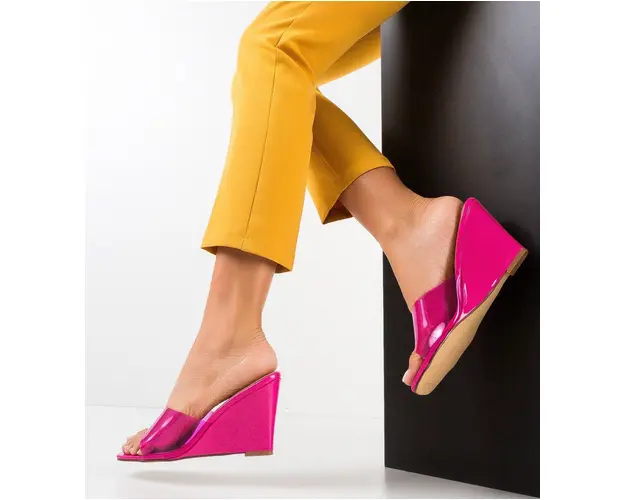 Saboti dama Martin Fuchsia