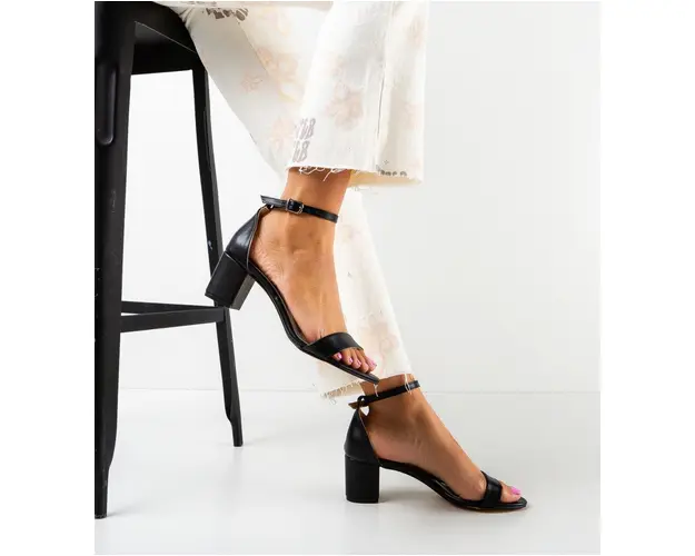 Sandale cu toc Alinao Negre
