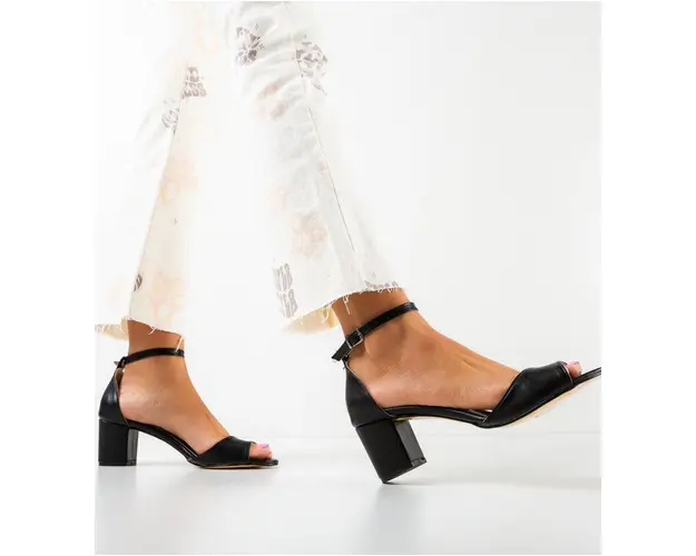 Sandale cu toc Miko Negre 2