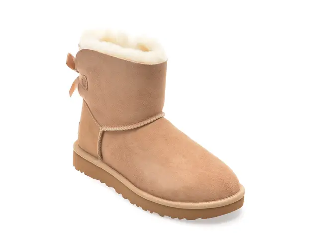 Ghete UGG bej, CLASSIC BAILEY, din piele intoarsa