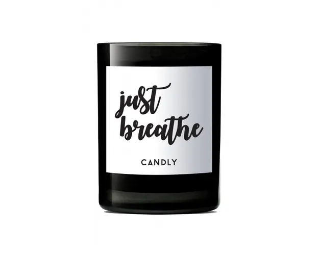 Candly - Lumanare parfumata de soia Just breathe 250 g