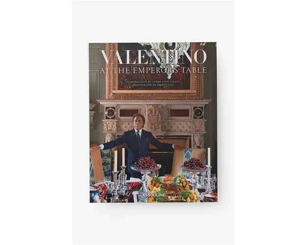 Assouline carte Valentino: At the Emperor's Table by Valentino Garavani, English