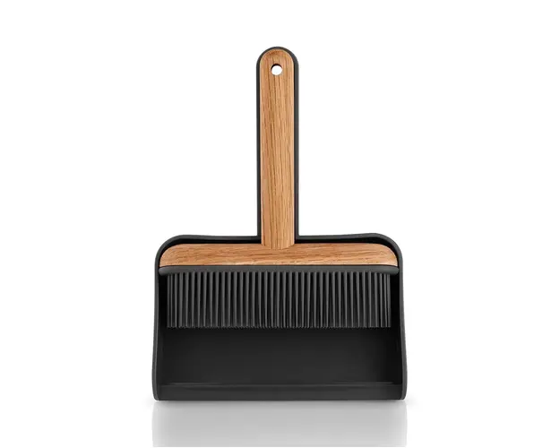 Eva Solo perie si faras