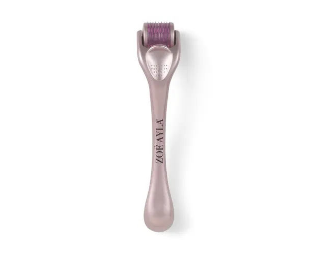 Zoë Ayla microneedle dermaroller Micro-Needling Derma Roller