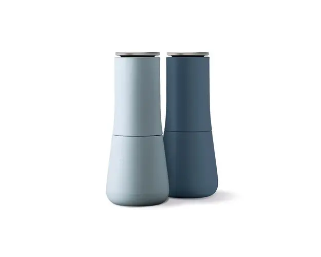 Joseph Joseph set de rasnite de sare si piper Milltrop