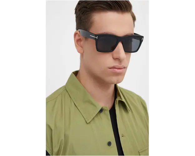 Tom Ford ochelari de soare barbati, culoarea negru, FT1062_5601A
