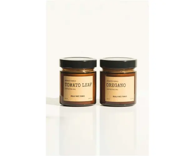 Really Nice Things set de lumanari parfumate Tomato Leaf & Oregano 2 x 100 g 2-pack