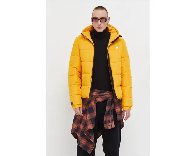 Superdry geaca barbati, culoarea galben, de iarna