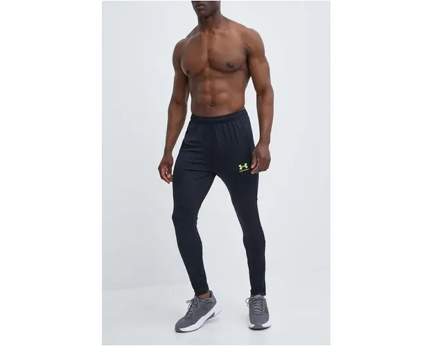 Under Armour pantaloni de antrenament Challenger culoarea negru, neted