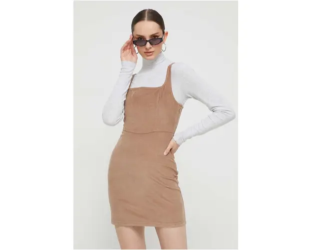 Hollister Co. rochie din velur culoarea maro, mini, evazati