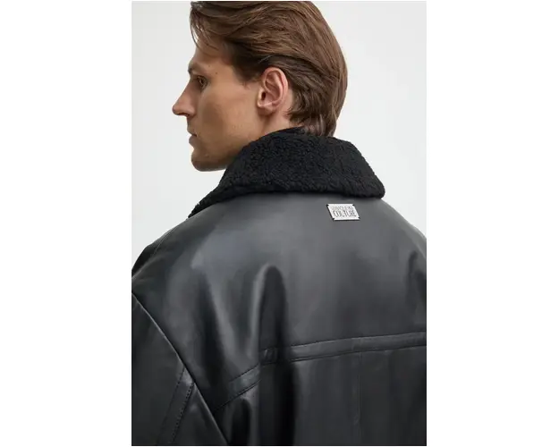 Versace Jeans Couture geaca de piele barbati, culoarea negru, de tranzitie, oversize, 77GAVP01 CPPS3