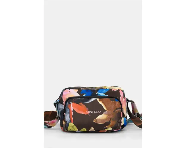 Stine Goya poseta B001-2286