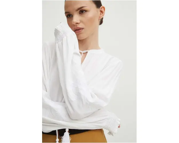 Medicine bluza femei, culoarea alb, in modele florale