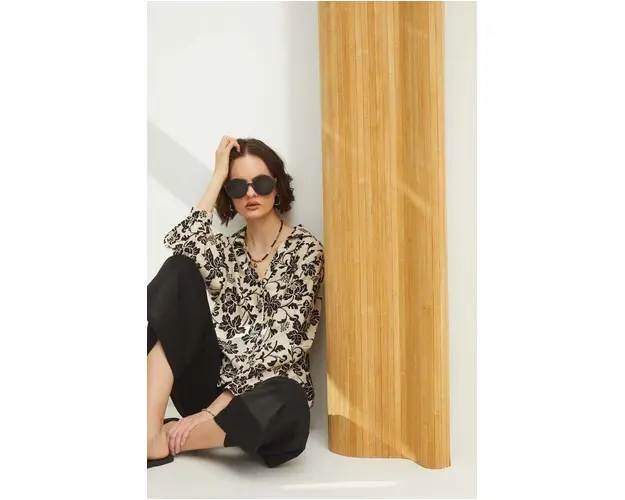 Medicine bluza din amestec de in culoarea bej, modelator