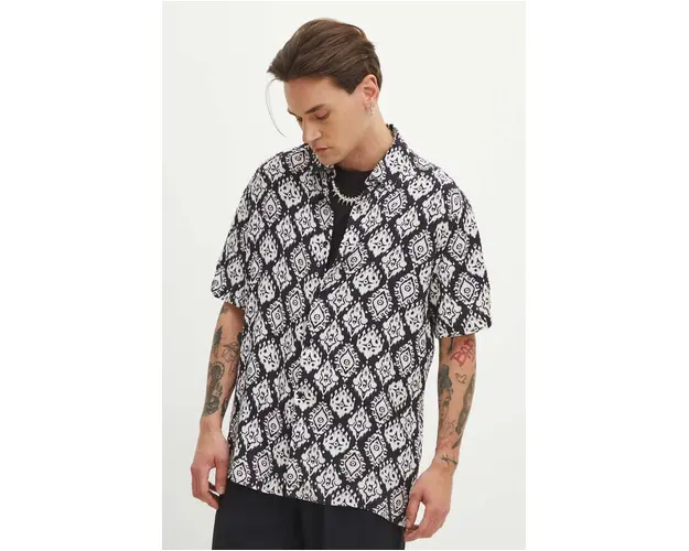 Medicine camasa barbati, culoarea negru, cu guler clasic, relaxed