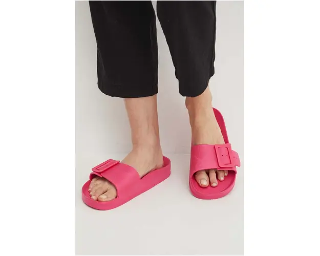 Medicine papuci femei, culoarea roz
