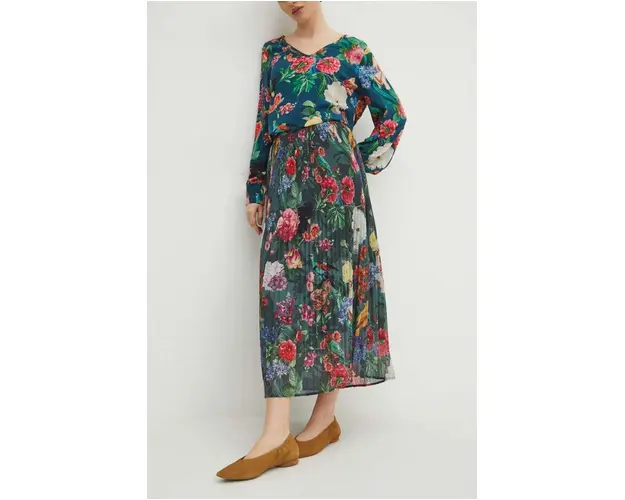 Medicine fusta culoarea verde, midi, evazati