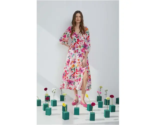 Medicine rochie culoarea alb, midi, evazati