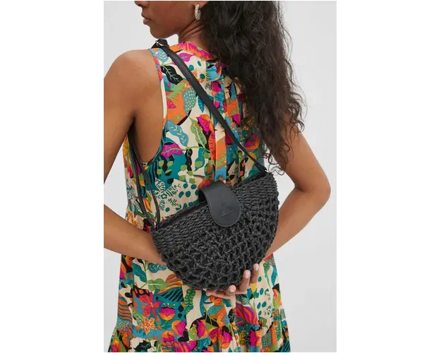 Medicine poseta culoarea negru