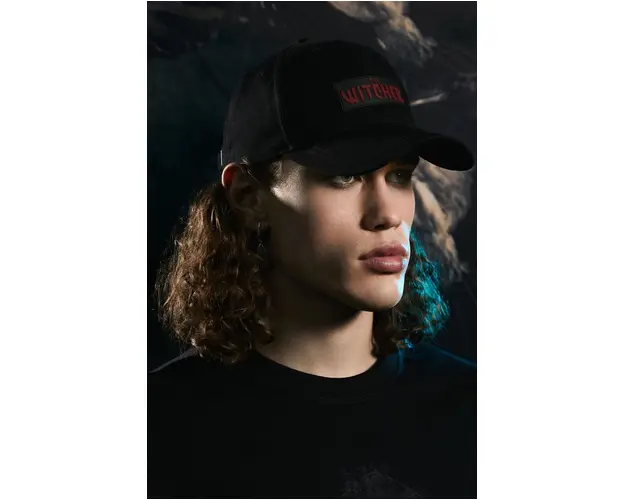 Medicine sapca culoarea negru, cu imprimeu