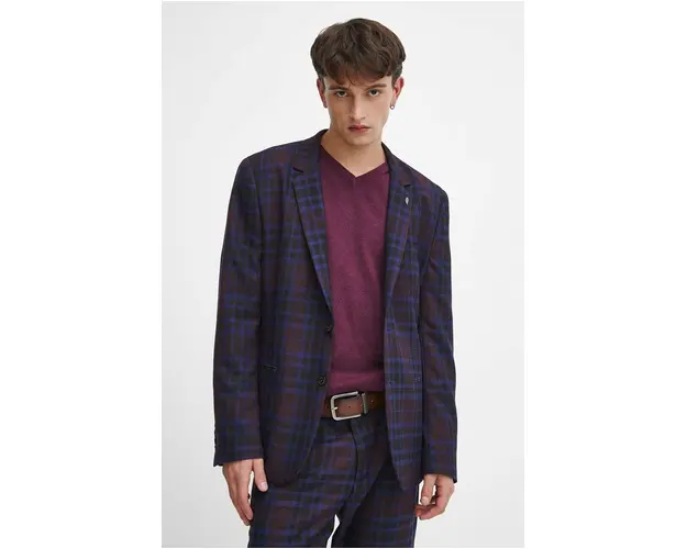 Medicine sacou barbati, culoarea bordo