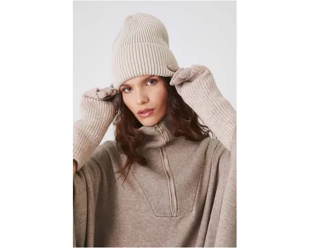 Medicine caciula culoarea bej