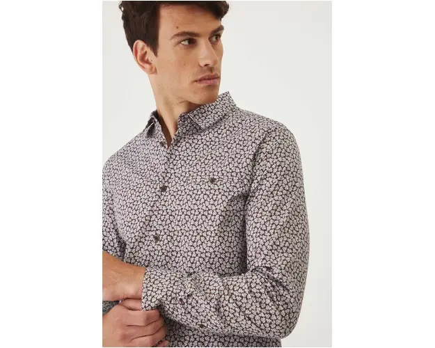 Medicine camasa barbati, culoarea maro, cu guler clasic, slim