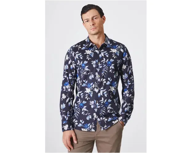 Medicine camasa barbati, culoarea albastru marin, cu guler clasic, slim