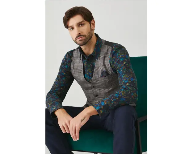 Medicine vesta barbati, culoarea maro