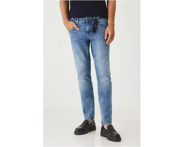 Medicine jeansi barbati