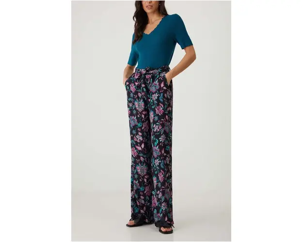 Medicine pantaloni femei, culoarea negru, lat, medium waist