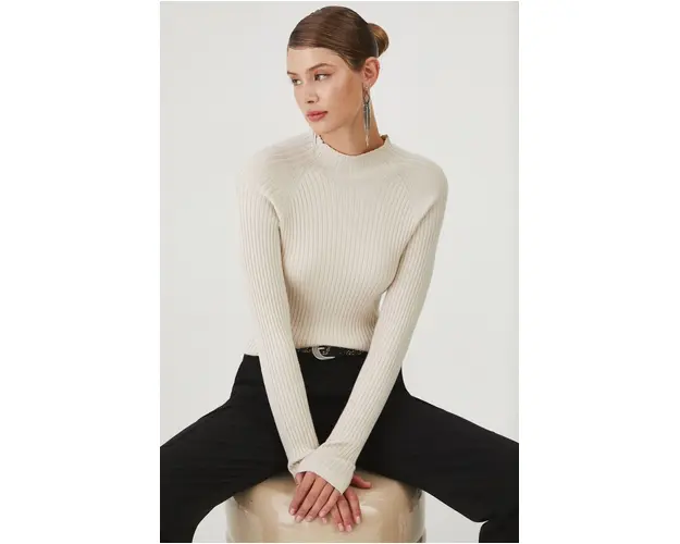 Medicine pulover femei, culoarea bej, light, cu turtleneck
