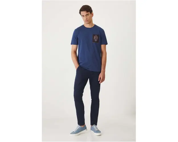 Medicine tricou barbati, culoarea bleumarin, cu imprimeu