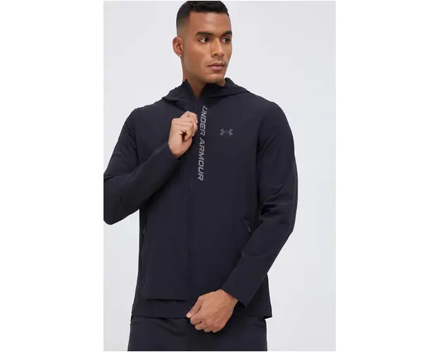 Under Armour jacheta de alergare OutRun The Storm culoarea negru