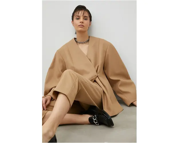 By Malene Birger sacou culoarea bej, oversize, neted