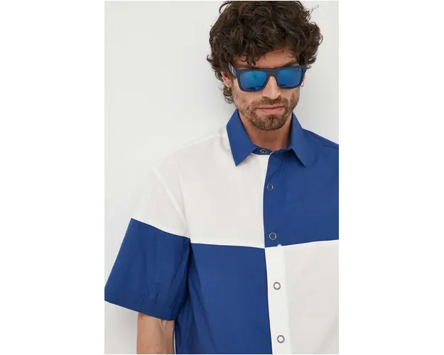 United Colors of Benetton camasa din bumbac barbati, culoarea albastru marin, cu guler clasic, relaxed