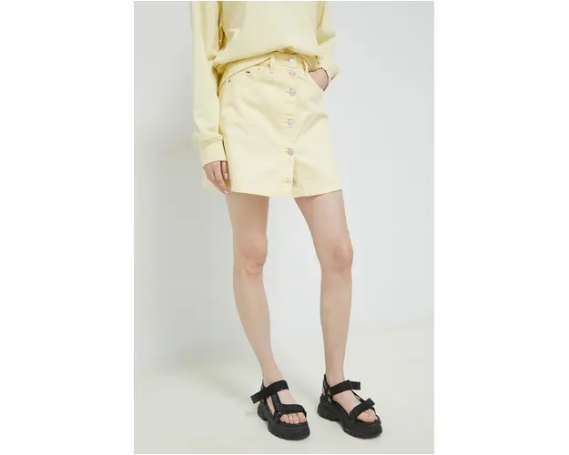 Tommy Jeans fusta jeans culoarea galben, mini, evazati