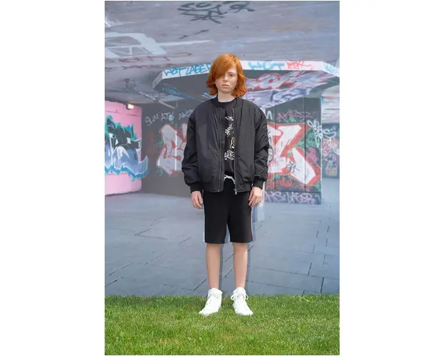 Sisley pantaloni scurti din bumbac pentru copii culoarea negru, talie reglabila