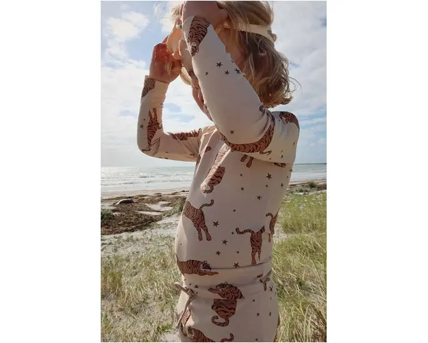 Konges Sløjd costum de baie copii culoarea bej